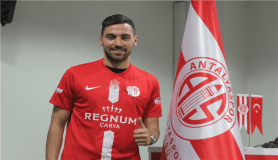 Antalyaspor'da Sinan Gümüş resmi sözleşmeyi imzaladı