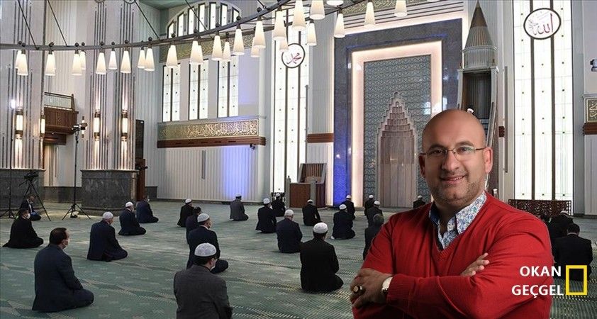 Diyanet İşleri Başkanı, insanlara nispet olsun diye mi 'Cuma Namazı' kıldı..?