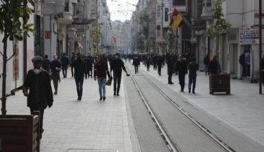 Taksim'de dikkat çeken yoğunluk