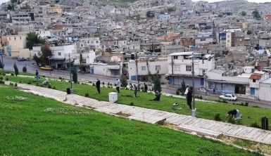 Şanlıurfa'da sosyal mesafeli namaz