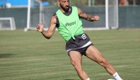 Alanyaspor, çalışmalarına akşam idmanıyla devam etti