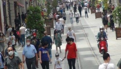 Taksim'de dikkat çeken yoğunluk