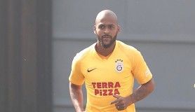 Galatasaraylı futbolcu Marcao antrenmanda sakatlandı