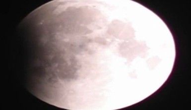 Pakistan'da Ay tutulması gözlemlendi