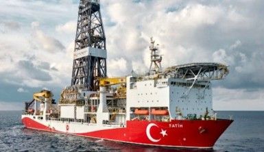 Türkiye tarihinin en büyük doğalgaz keşfini Karadeniz'de gerçekleştiren Fatih Sondaj Gemisi