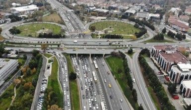 Trafik yoğunluğu havadan görüntülendi