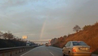 Bursa'da sis, gökkuşağı ve yağmur aynı anda görüldü