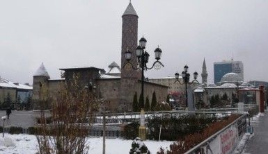 Erzurum dondu