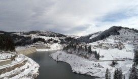 Karadeniz yaylalarında kar güzelliği