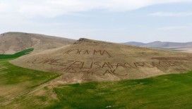 Vatan sevgisini dağlara yazdı