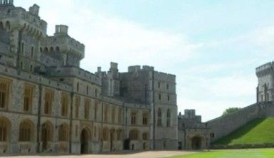 Merkel ve İngiltere Kraliçesi, Windsor Kalesi'nde bir araya geldi