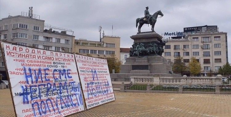 AB'de en fazla aşı karşıtı vatandaşların bulunduğu Bulgaristan ve Romanya'da vaka sayıları endişe veriyor