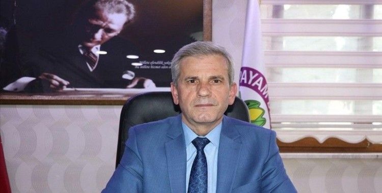 Kovid-19'dan babası ve ağabeyini kaybeden belediye başkanından 'aşı' çağrısı