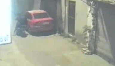 İzmir'de bir gecede 37 aracın lastikleri kesildi