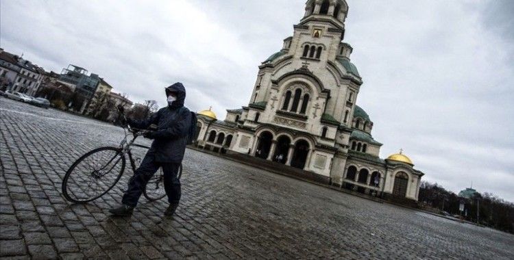 Bulgaristan olağanüstü salgın durumunu 4 ay daha uzattı