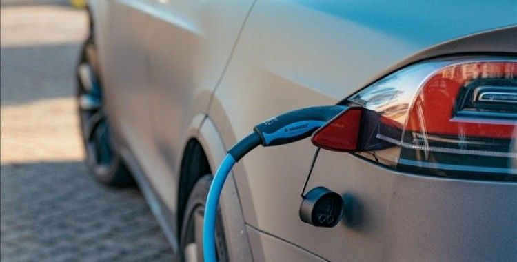 Elektrikli araçların 2030'da petrol ithalatını 2,5 milyar dolar azaltabileceği öngörülüyor