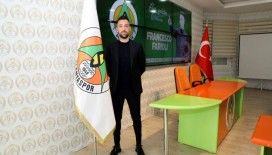 Alanyaspor’da koronavirüs şoku: 7’si futbolcu 12 pozitif