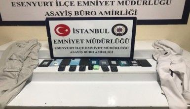Fare gibi duvarı delip binlerce liralık telefon çaldılar