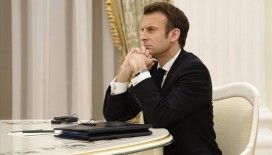 Macron'un Putin ile görüşme öncesi Kovid-19 testi yaptırmayı reddettiği belirtildi