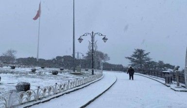 İstanbul'da kar yağışı etkili olmaya başladı