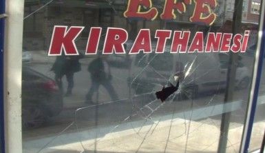 Kahvehaneye silahlı saldırı