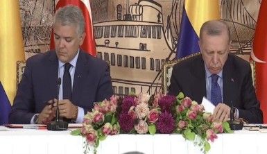 İmzaladığımız ortak bildiriyle ülkelerimiz arasındaki ilişkileri stratejik ortaklık seviyesine yükselttik