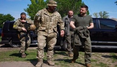 Ukrayna Devlet Başkanı Zelenskiy, Zaporijya'yı ziyaret etti