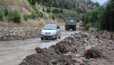 Amasya'da sel ve hortum