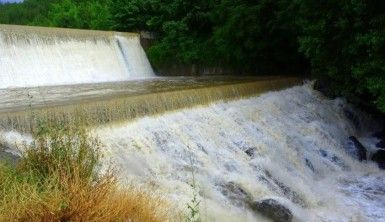 Sele teslim olan Osmaniye'de akarsuların debisi arttı