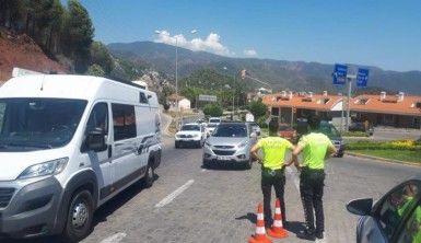 Marmaris-Datça karayolu trafiğe kapatıldı