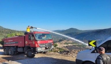 Yanan orman alanları havadan görüntülendi