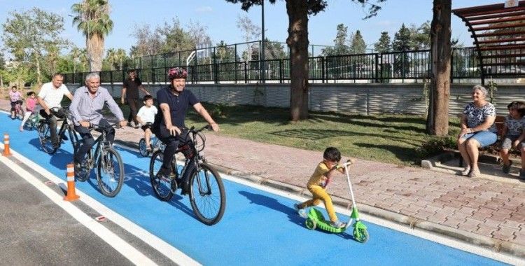 Yüreğir'in ilk bisiklet yolu açıldı