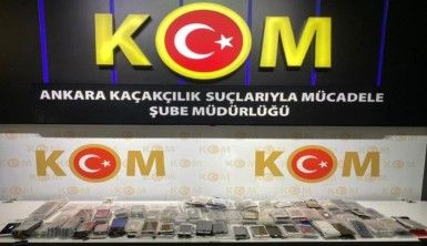 Cep telefonu kaçakçıları zehir taciri çıktı