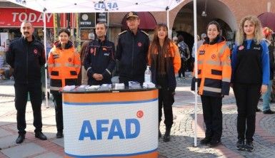 AFAD ve itfaiye ekipleri tatbikat öncesi vatandaşları bilgilendirdi