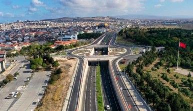 Bakan Karaismailoğlu: 55 günde 12 eseri hizmete sunduk