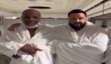 Mike Tyson, ünlü DJ Khaled ile umre yaptı