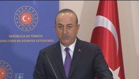 Bakan Çavuşoğlu mağdur edilen öğrenciyi aradı