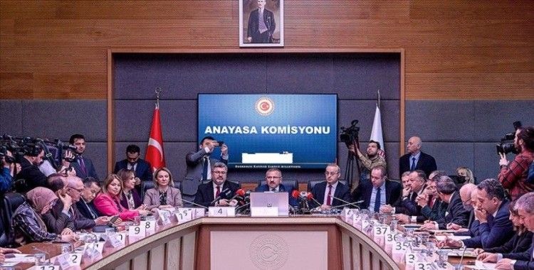 Başörtüsüne yönelik Anayasa değişikliği teklifi Anayasa Komisyonunda