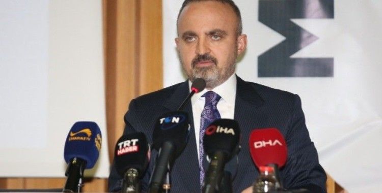 AK Partili Turan: 'Hangi Türk'ün uzaya gideceği bile belli oldu. Ama hala 6'lı masanın adayı belli olmadı'