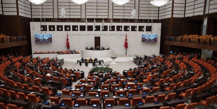 Meclis kamuya olan borçların yapılandırılmasını da içeren kanun teklifini yasalaştırmak için mesai yapacak