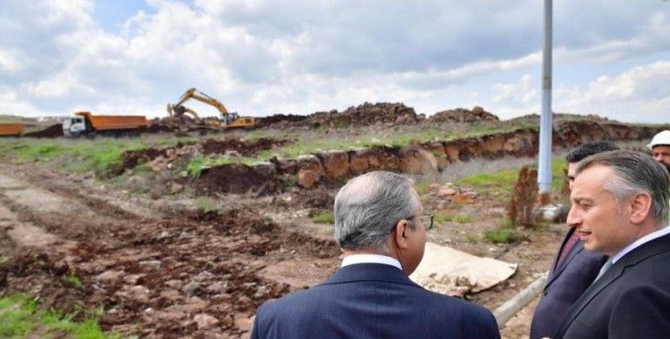 Vali Su: Diyarbakır Şehir Hastanesi'nde İnşaat Çalışmaları Başladı