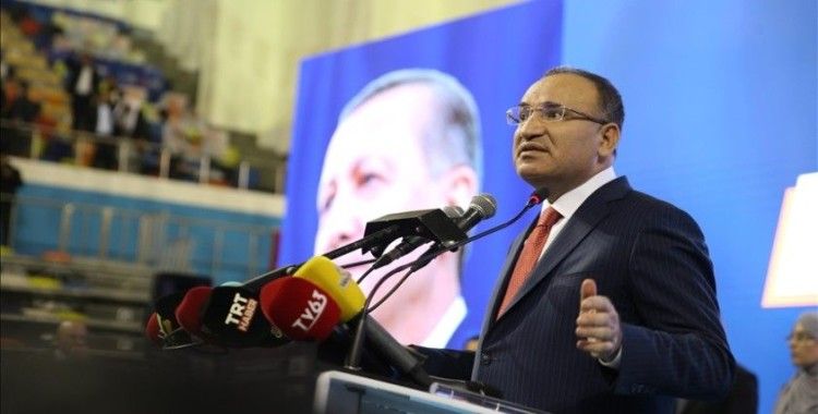 Adalet Bakanı Bozdağ: Hiçbir güç aziz milletimizin daha güçlü geleceğe yürümesine mani olamayacaktır