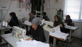 Van'da Cumhuriyetin 100. yılında 100 bin öğrenci için tişört üretildi