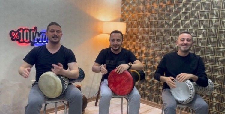 Kütahyalı Müzik Öğretmenleri, geleneksel ninniyi farklı bir formatta seslendirdi
