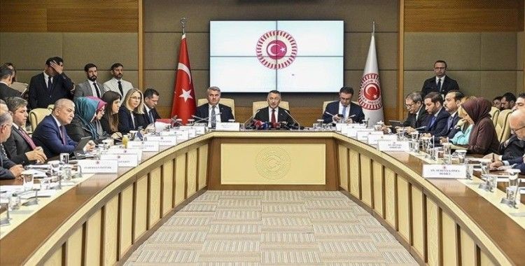 İsveç'in NATO'ya katılmasını öngören protokol görüşmeleri ertelendi