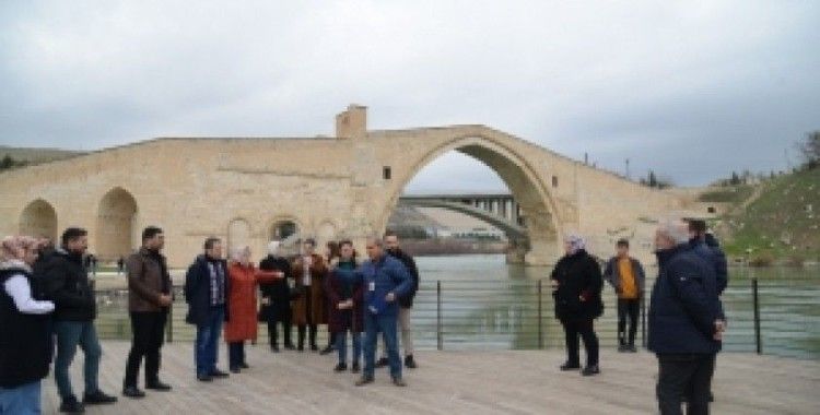 'Kentini Tanı Kendini Tanıt' projesi kapsamında Silvan gezisi düzenlendi