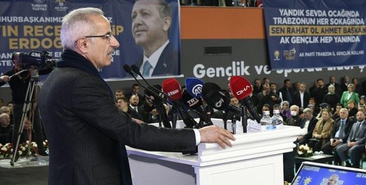 Bakan Uraloğlu: Samsun, Sarp'ın ve Trabzon'un da içinde bulunduğu hızlı tren proje çalışmalarını bu sene başlatıyoruz