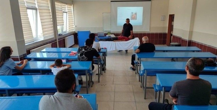 Kütahya’da "Lumbar Bölge Tedavisi" konulu workshop çalışması yapıldı
