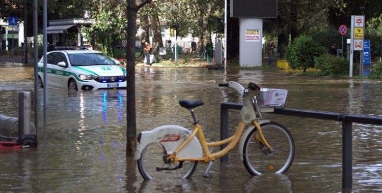 İtalya'da olumsuz hava koşulları sel ve taşkınlara yol açtı