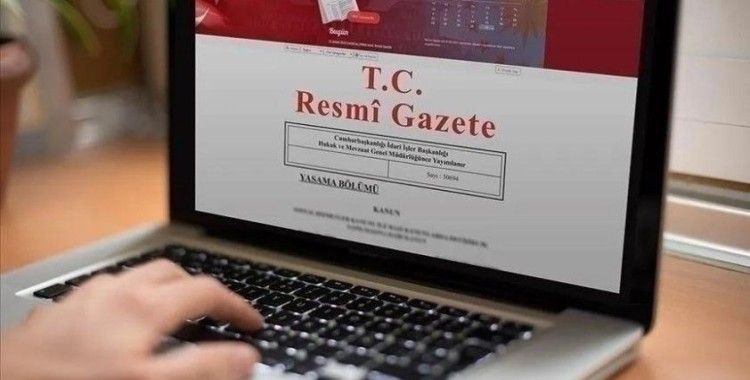 Bazı bakanlıklara ilişkin atama ve görevden alma kararları Resmi Gazete'de